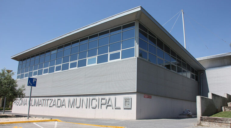 La Piscina Municipal acogerá las clases de buceo