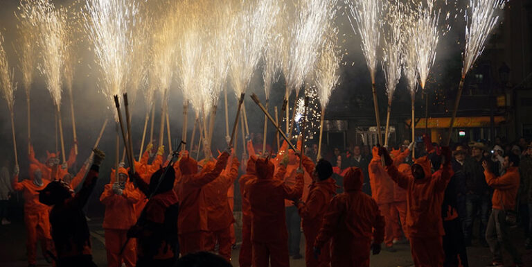 Instante del correfoc de la iV Trobada del foc