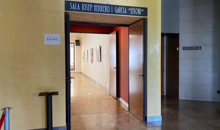 Paterna dedica la sala de exposiciones del Gran Teatro al artista local “Jeroni”