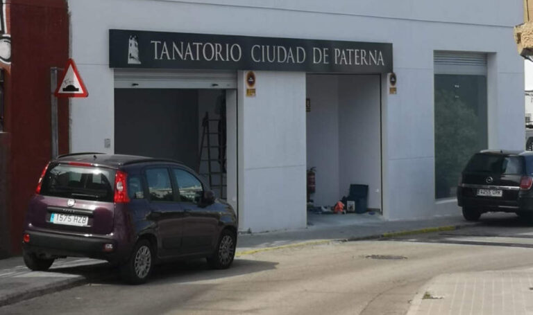 Paterna abre un expediente sancionador a la empresa del tanatorio por incumplir la legalidad urbanística vigente