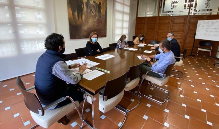 Paterna analizará las aguas residuales de los colegios para completar el estudio de la COVID-19 del IATA-CSIC