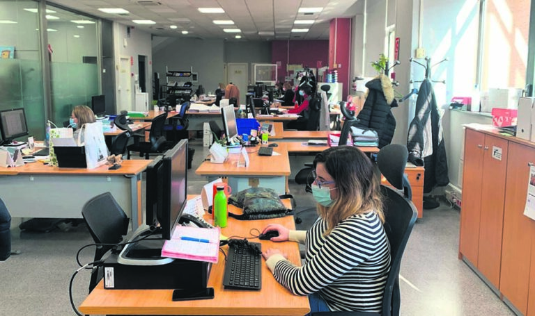 Paterna refuerza las políticas de ocupación convocando la cuarta edición del Club de Empleo online