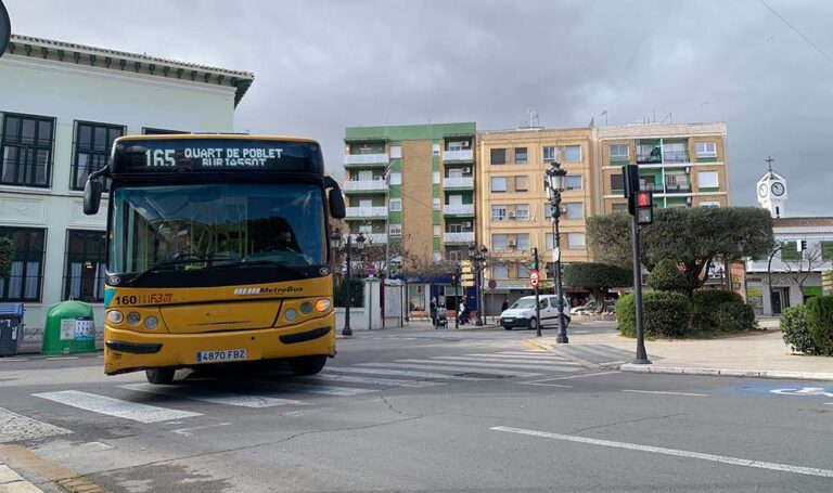 Paterna ya está conectada por bus con Quart, Manises y el Campus de Burjassot
