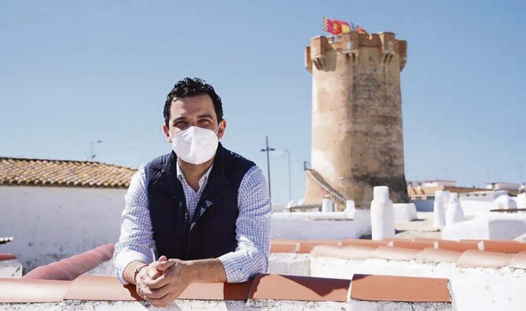 Sagredo: «Hemos trabajado contrarreloj y tenemos todo preparado para la vacunación masiva”
