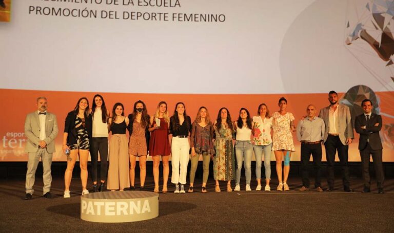 El Ayuntamiento reconoce los méritos de cerca de 300 deportistas locales en la XIII Gala del Deporte de Paterna