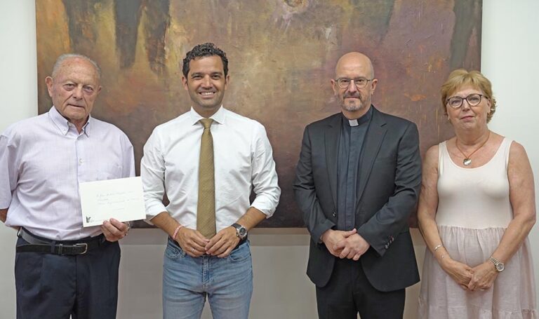 El Ayuntamiento de Paterna concederá la Insignia de Oro de la Villa a la Geperudeta