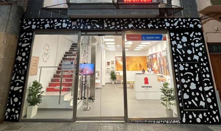 El Ayuntamiento de Paterna sortea 60 plazas entre vecinos y vecinas para ver la Cordà en primera línea
