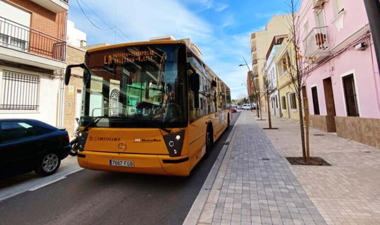 Paterna se suma al bus gratuito para menores de 30 años