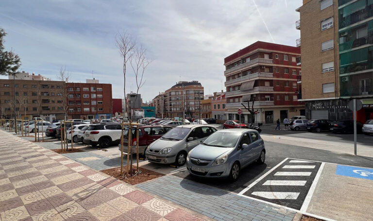 El Ayuntamiento dota a Paterna de 1.850 nuevas plazas de aparcamiento repartidas por todos los barrios