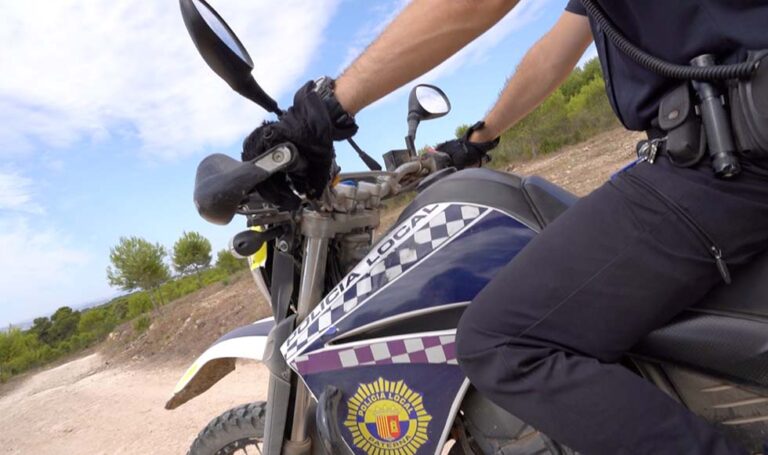 El Ayuntamiento de Paterna amplía el parque móvil de la Policía Local con 12 nuevas motos para los policías de barrio
