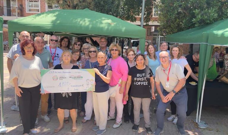 Paterna recauda 1.820€ en el Mercadillo Solidario de la Semana del Mayor para la Casa ASPANION para niños con cáncer