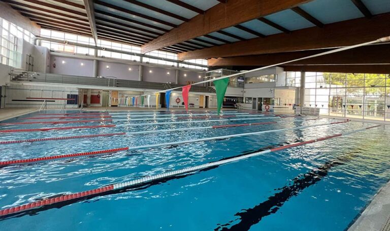 Paterna renueva la piscina cubierta con una inversión superior a 130.000 euros