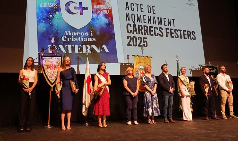 Abbasies y Guardianas de Sibila asumen las Capitanías del 2025 en las Fiestas de Paterna