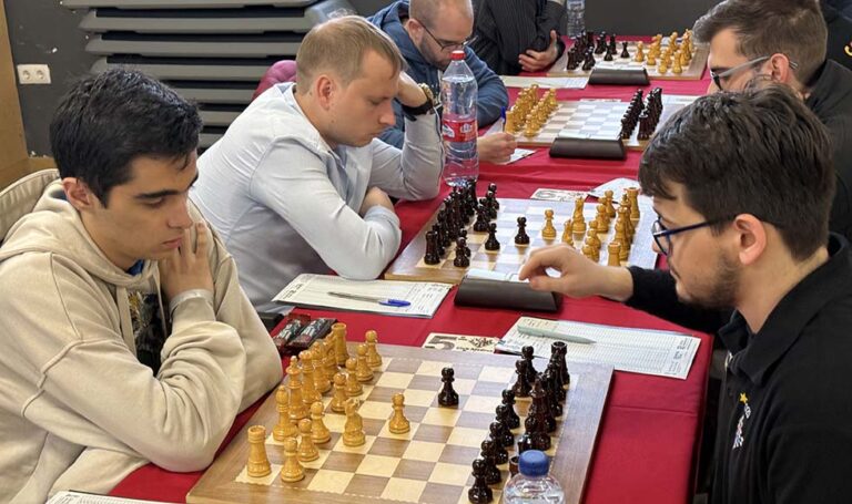El Club Ajedrez Andreu Paterna se impone al Silla en un duelo que contó con 7 Grandes Maestros y 8 Maestros Internacionales