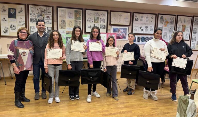 El Ayuntamiento de Paterna colabora con el Ateneo Cultural para seguir fomentando el talento artístico de los jóvenes