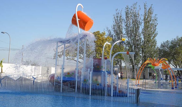 Paterna cierra espacios públicos ante la alerta por lluvias y tormentas