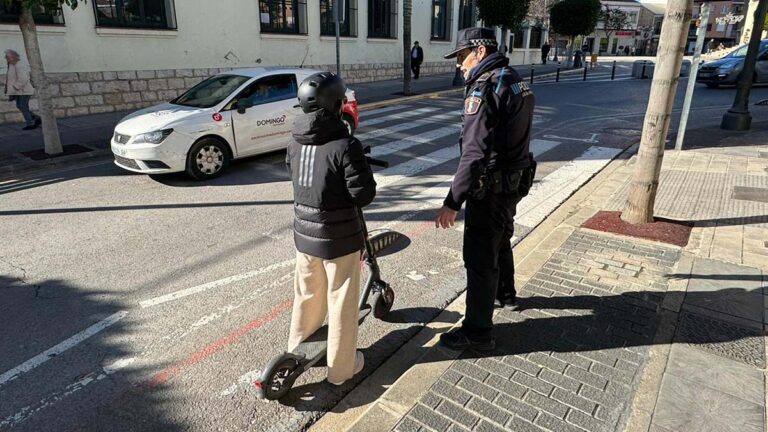 Paterna refuerza la regulación del uso de patinetes y VMP con una nueva ordenanza más restrictiva
