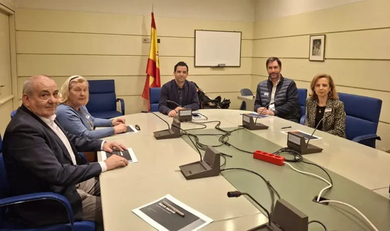 El Ayuntamiento de Paterna y Amazon acuerdan colaborar en materia de empleo