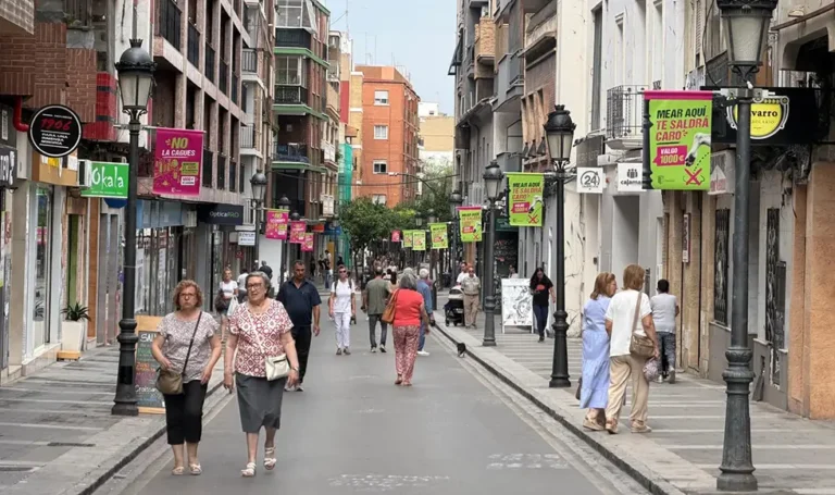 Nueva campaña sobre el censo obligatorio en el ADN canino y aumento a 1.000€ de las multas por heces en la vía publica 